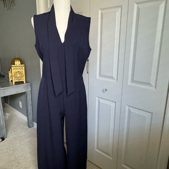 NWT. New York & Company Jumpsuit Navy Blue Size 8 - Picture 5 of 14